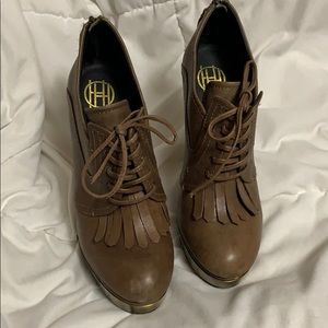 House of Harlow 1960 heels